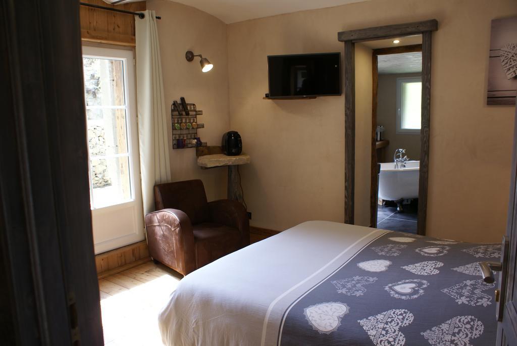 Chambres D'Hotes Le St Maurice Truinas Kültér fotó
